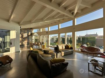 VILLA SINGOLA A CARUGATE