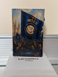Portafoglio della Moero a tema inter.