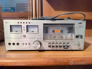Stereo cassette deck