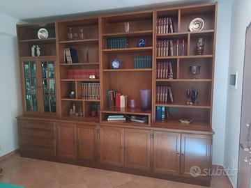 Parete attrezzata artigianale