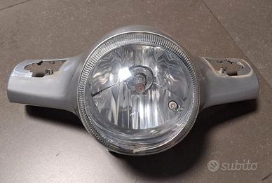 COPRIMANUBRIO VESPA GTS 250 COMPLETO DI FARO