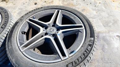 cerchi originali Mercedes da 20" con gomme Micheli