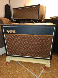 Amplificatore valvolare Vox AC15 con greenback 