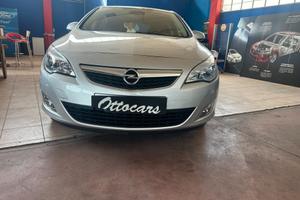 Opel Astra 1.4 Turbo 140CV 5 porte Cosmo