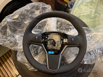 VolanteTesla Model 3 / Y Alcantara-Pelle Traforata