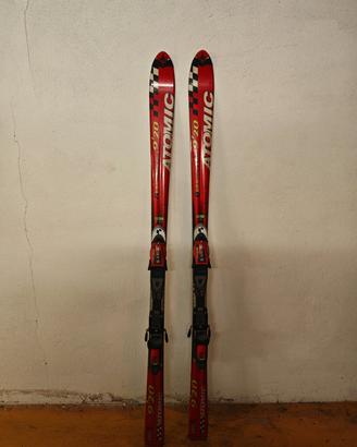 Sci Atomic Beta Race Carv 9'20 con attacchi Atomic