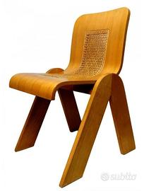 sedie pezzi 4 di Gigi Sabadin