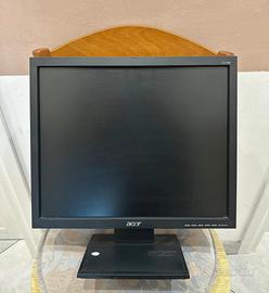 Monitor Acer piccolo comodo compatto robusto