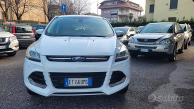 Ford Kuga 2.0 TDCI 140 CV 4WD Titanium .. Garanzia
