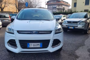 Ford Kuga 2.0 TDCI 140 CV 4WD Titanium .. Garanzia