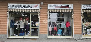 NEGOZIO A SETTIMO TORINESE