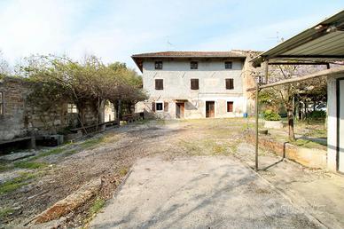 CASA SEMINDIPENDENTE A GONARS