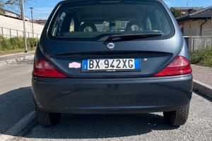 Y10 ALLESTIMENTO DODO ANNO 2001