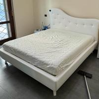 Letto contenitore matrimoniale similpelle bianco