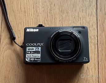 Nikon Coolpix S6000 nera compatta 14,2MP Zoom 7X