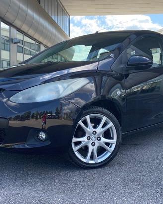 MAZDA 2 1.4L TD 68CV 3P. Fun