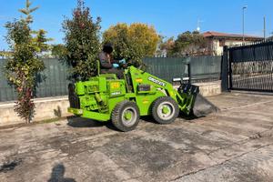 P98 Mini pala 25 q.li snodata