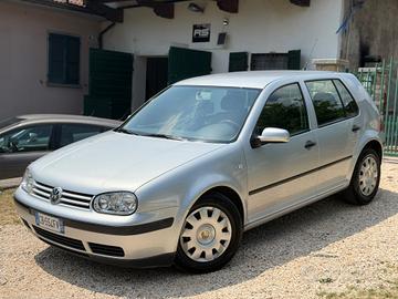 Volkswagen GOLF 1.4 KMCERT