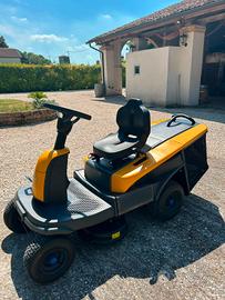 Trattorino tagliaerba  a batteria STIGA