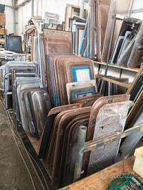 Finestre a compasso usate varie misure