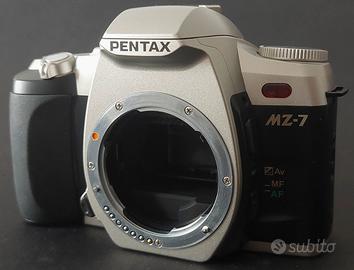 fotocamera analogica Pentax MZ - 7