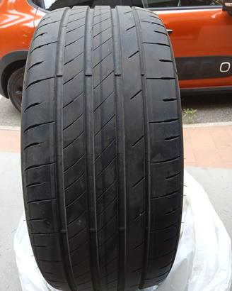 Gomma usata Goodyear  245/35/20