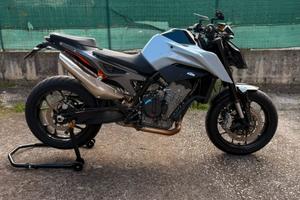 KTM DUKE 790 L