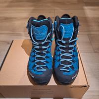 Scarponi trekking Salewa