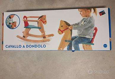 Cavallo a dondolo - Il gioco creativo