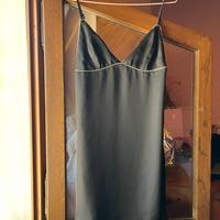 Vestito nero satin