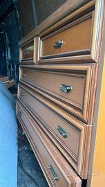 Armadio 6 ante  piu comó e comodino