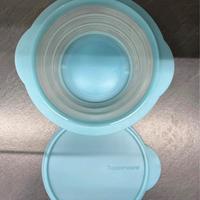 Tupperware ciotola pieghevole Mini Max da 950 ml.