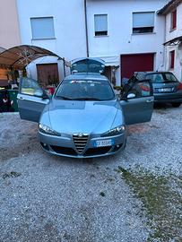 Alfa romeo 147