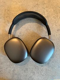 AirPods Pro Max lightning