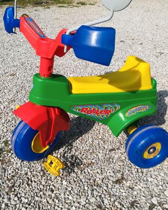 Triciclo per bimbi  2 - 3 anni insù
