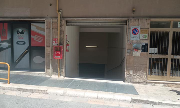 Posto auto zona centralissima