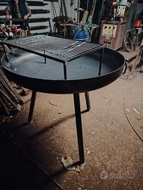 barbecue in ferro rotondo