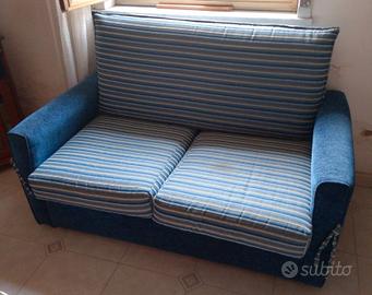 Divanetto biposto con lettino singolo estraibile 