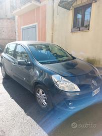 RENAULT CLIO III