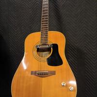 Chitarra acustica vintage SAKURA MARK 32 amplif.