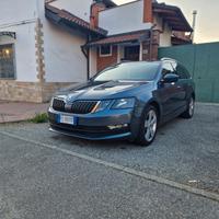 Skoda Octavia SW 1.4 110CV Metano, Carplay, Tetto 