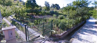 Terreno agricolo con accesso diretto - Urbino