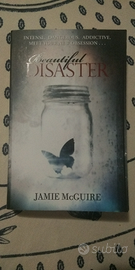 Libro in inglese "Beautiful Disaster"