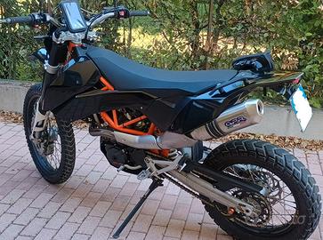 KTM 690 enduro R patente A2