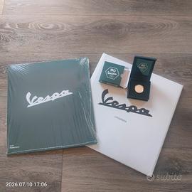 Vespa piaggio, 80 anni litografia e moneta argento