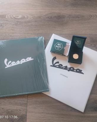 Vespa piaggio, 80 anni litografia e moneta argento