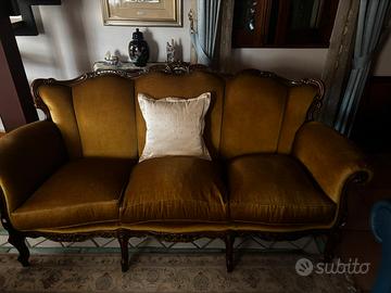 Divano Vintage stile LuigI XVI in velluto