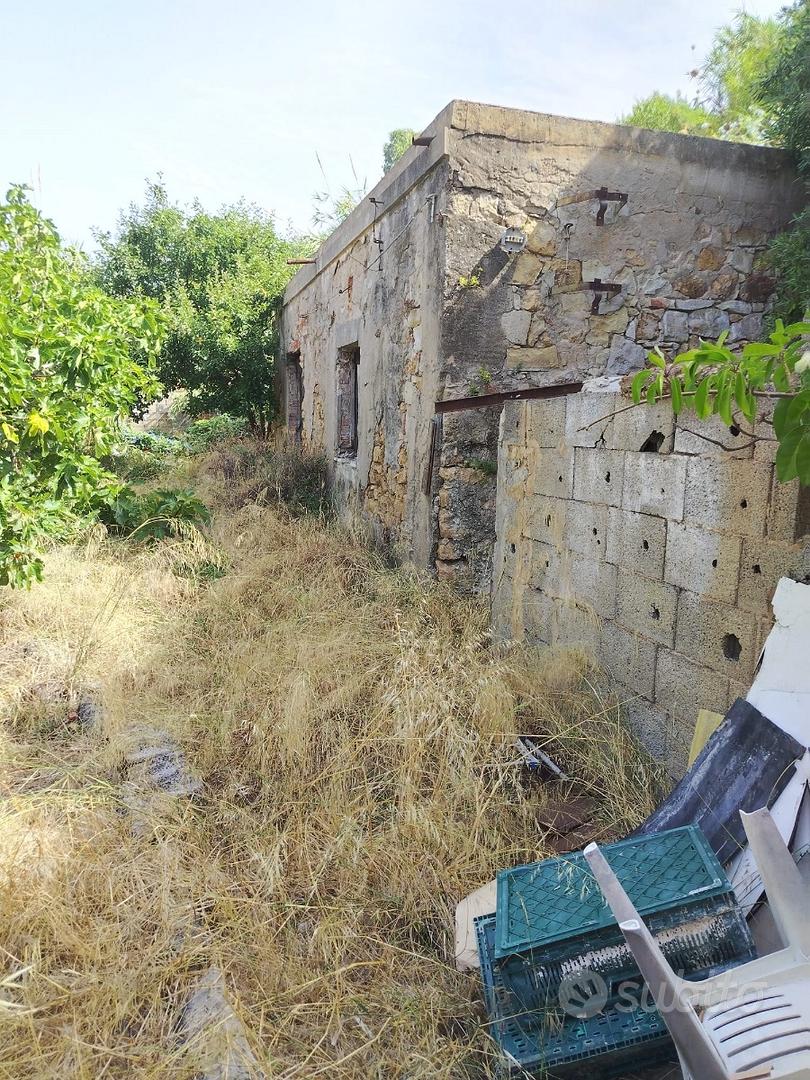 Terreno edificabile a Nebida - Vista 2
