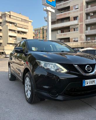 Nissan Qashqai 1.5 dCi Visia