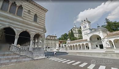 Locale commerciale 250mq